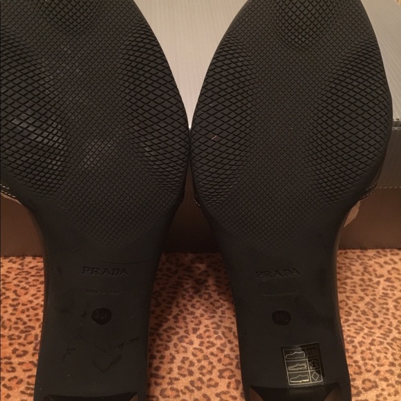 Prada authentic Sandal/Slide - Picture 4 of 4